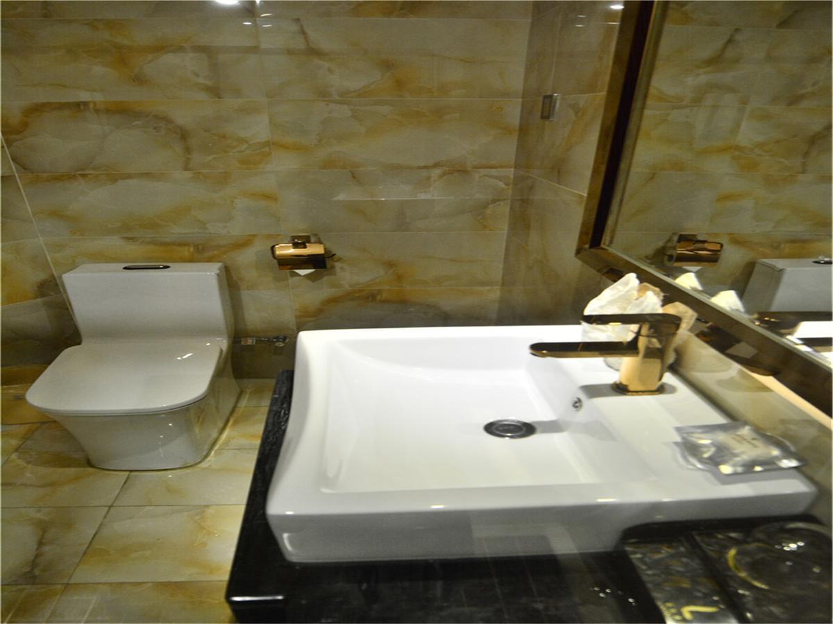 Lavande Hotel Wuhan Railway Station Luaran gambar