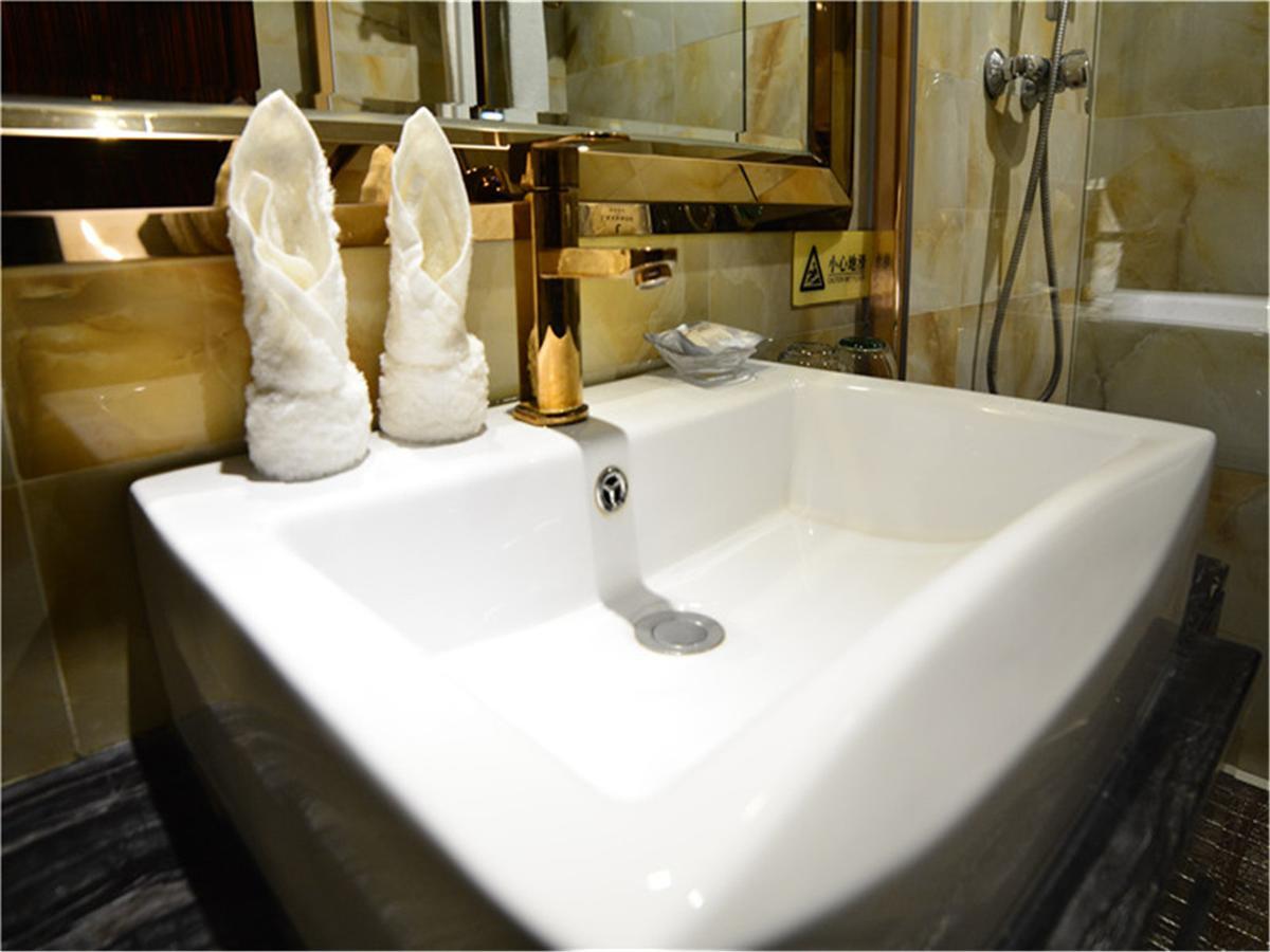 Lavande Hotel Wuhan Railway Station Luaran gambar