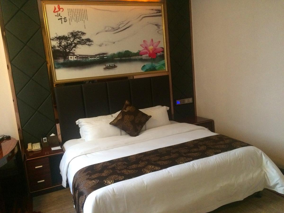 Lavande Hotel Wuhan Railway Station Luaran gambar